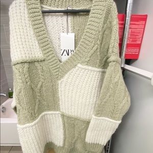 Green and white Zara sweater k-pop fav